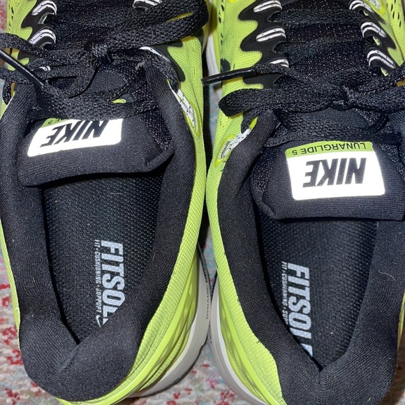 Nike size Youth 7.5 - Volt and Black - Lunarglide 5 - Picture 6 of 6